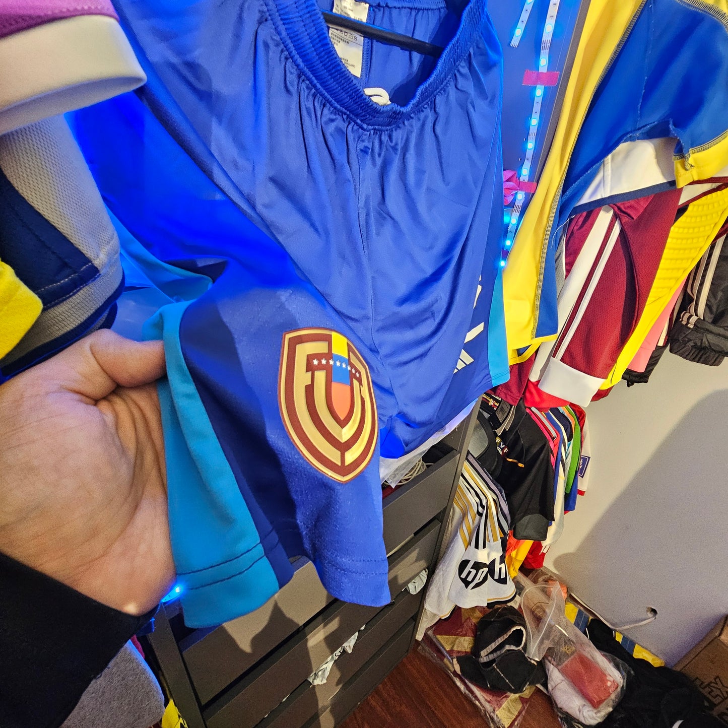 Venezuela Copa America 24 Azul used