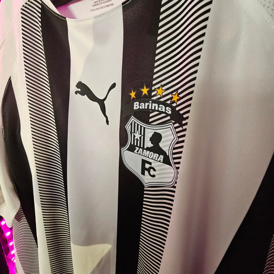 Zamora Fc 2025 home sin esponsors us