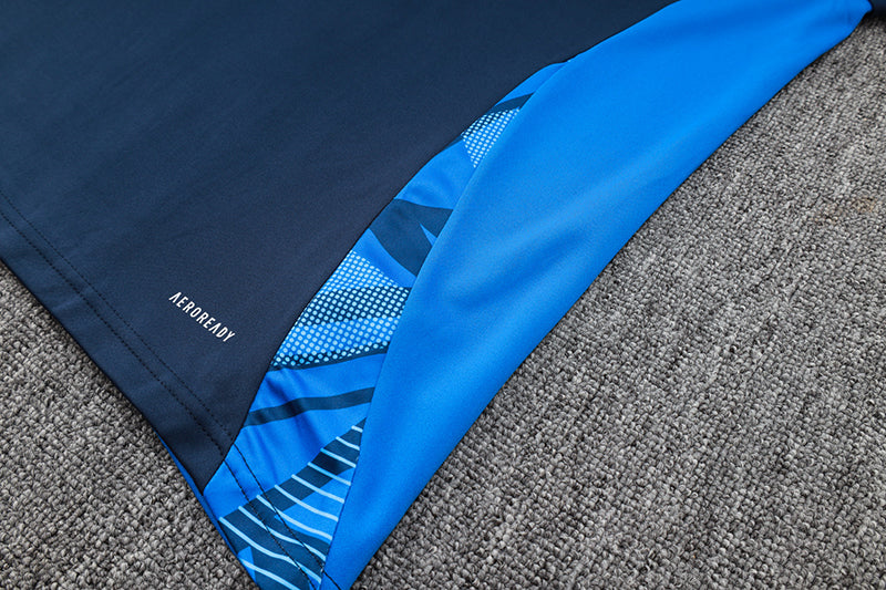 Venezuela training set Sueter blue used