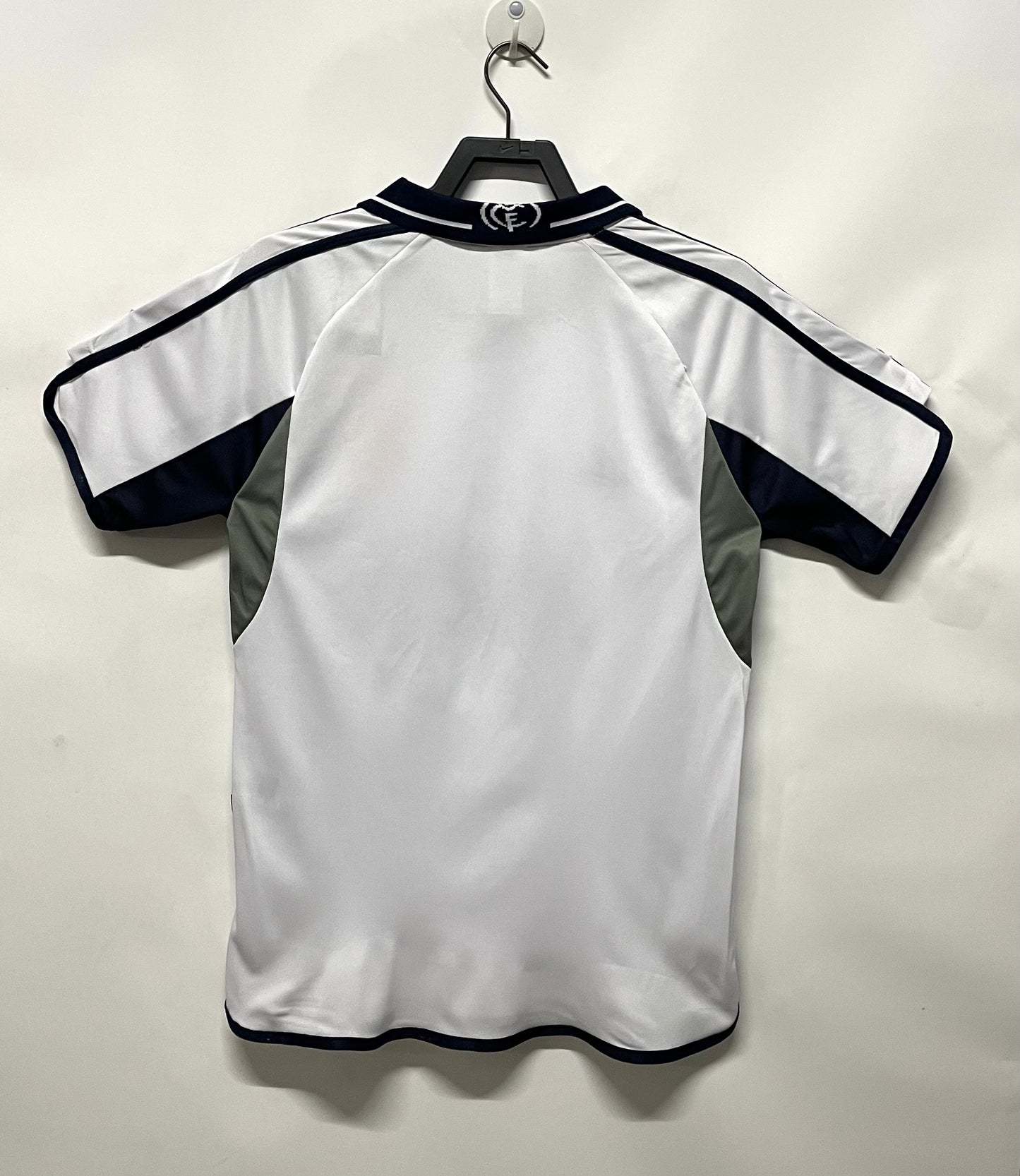 Real Madrid 2000 2001 home.