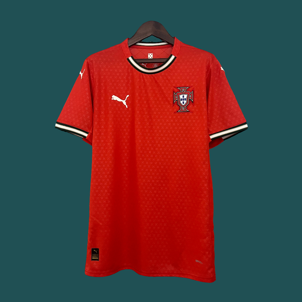 Portugal 2025 home. Us fan