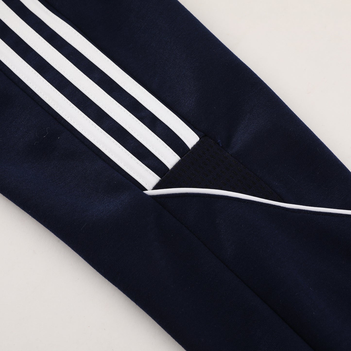 Venezuela Capucha azul navy used