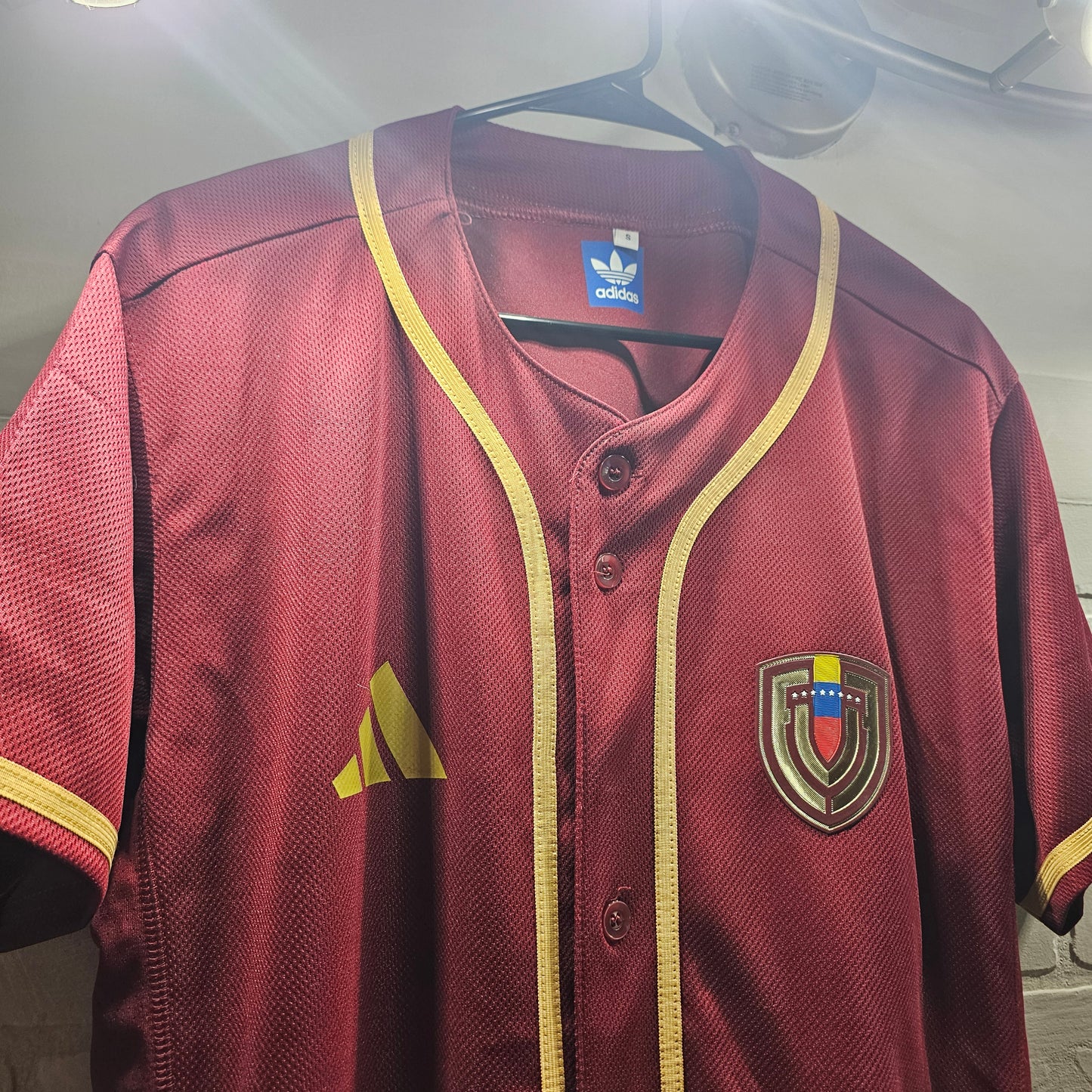 Venezuela Beisbal soccer 2025 Home gold us