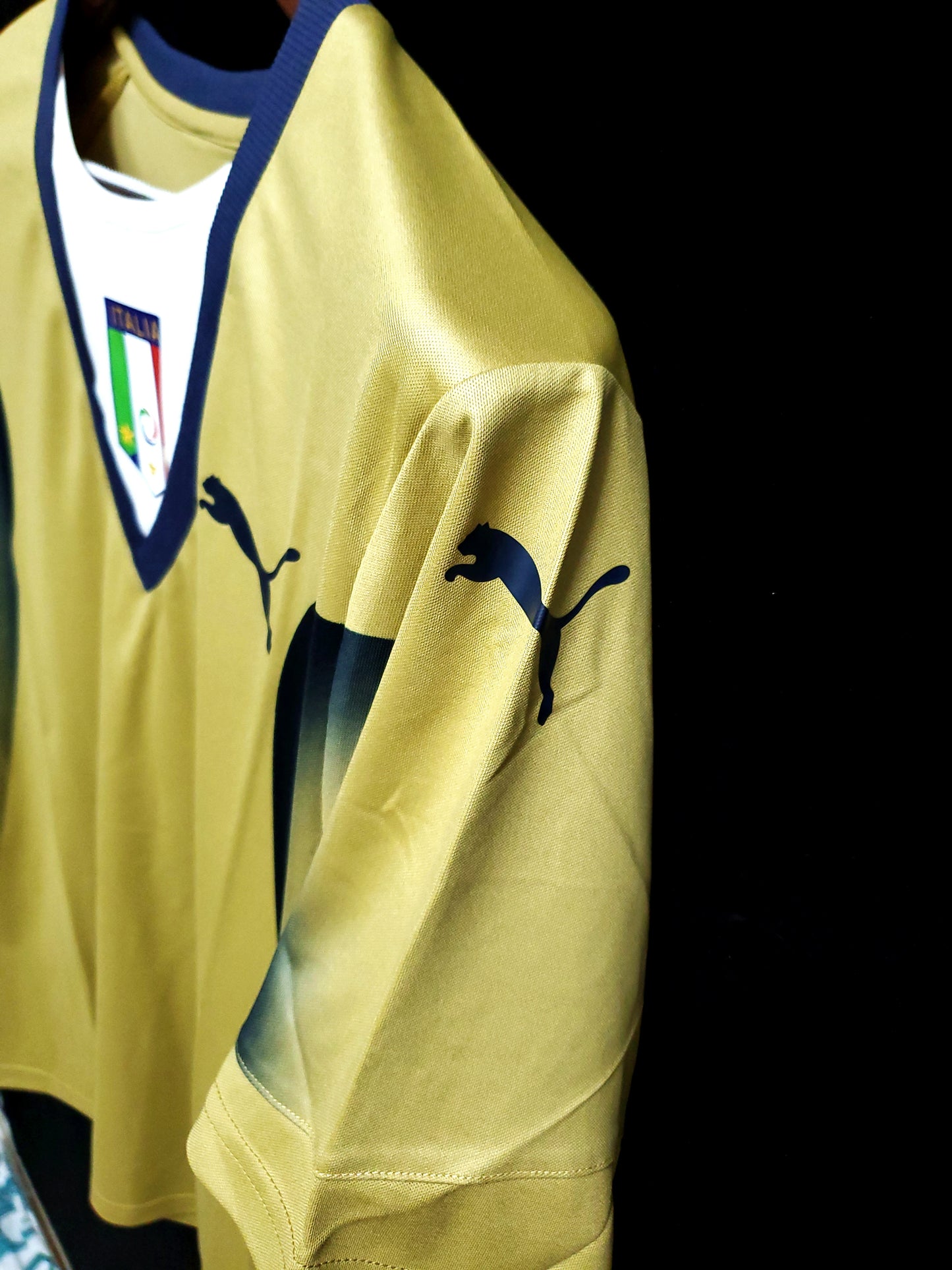 Italia 2006 Dorada Final used