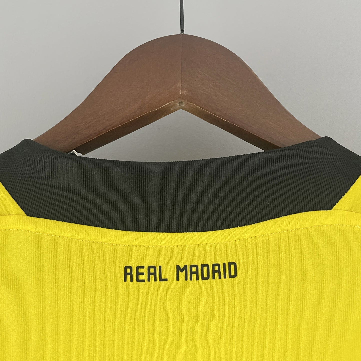 Real Madrid Portero 2011/12 Amarilla Iker used