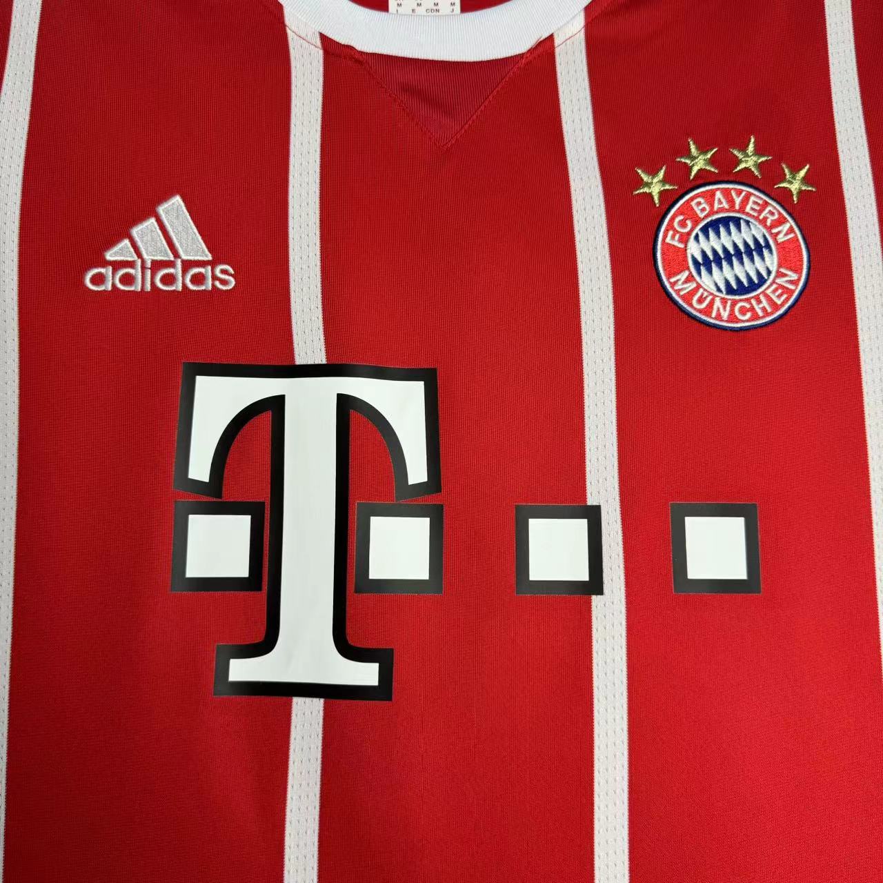 2017-18 Bayern home used