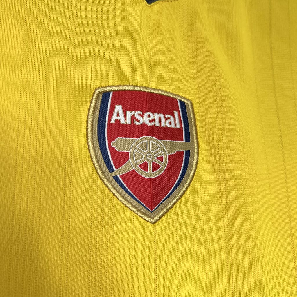 Arsenal 2005/06 Away Retro Jersey us