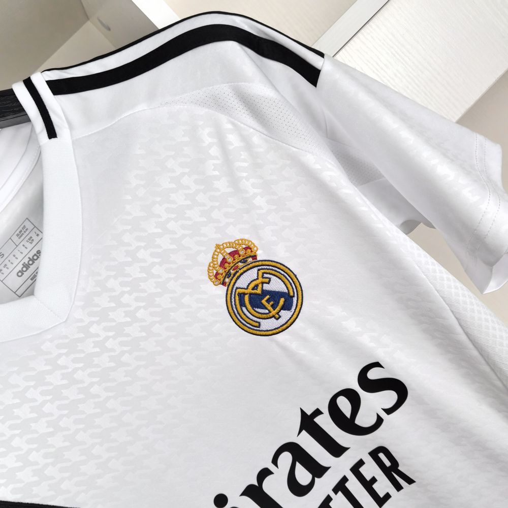 Real Madrid home 2024 2025 used Fan