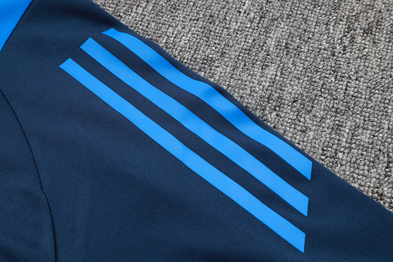 Venezuela training set Sueter blue used