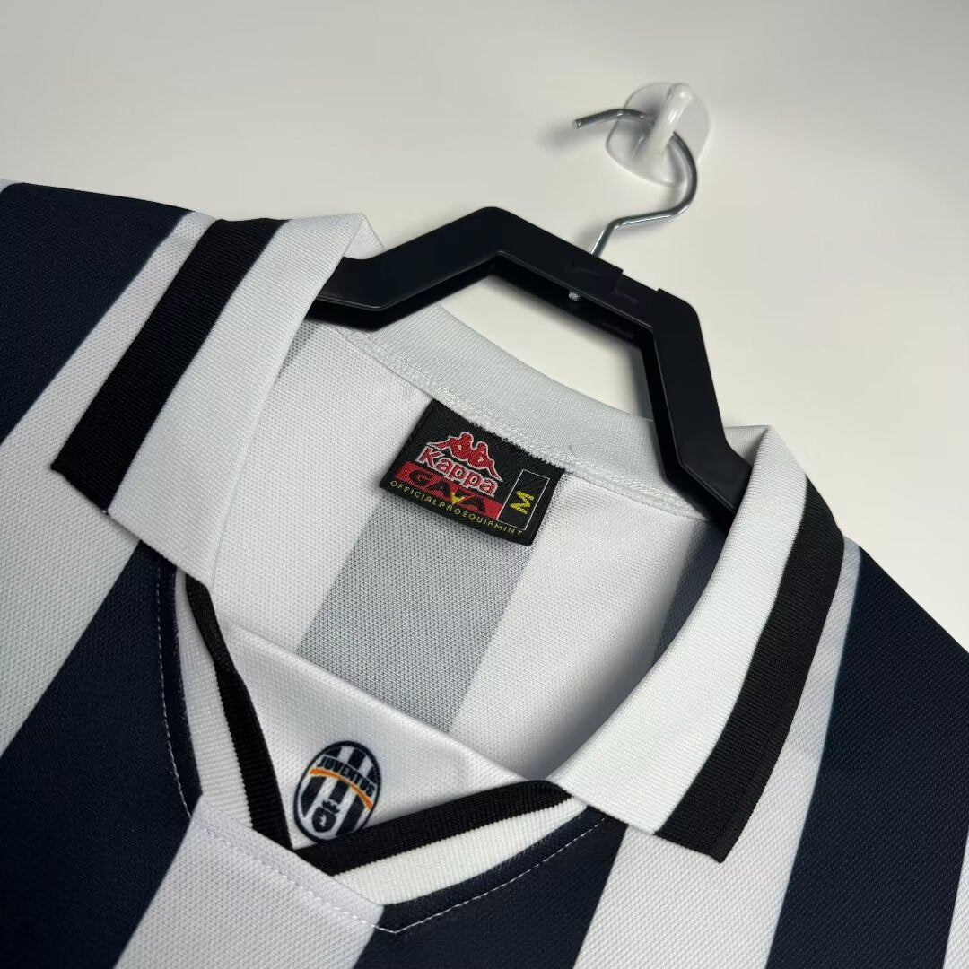 Juventus 94.95 home used