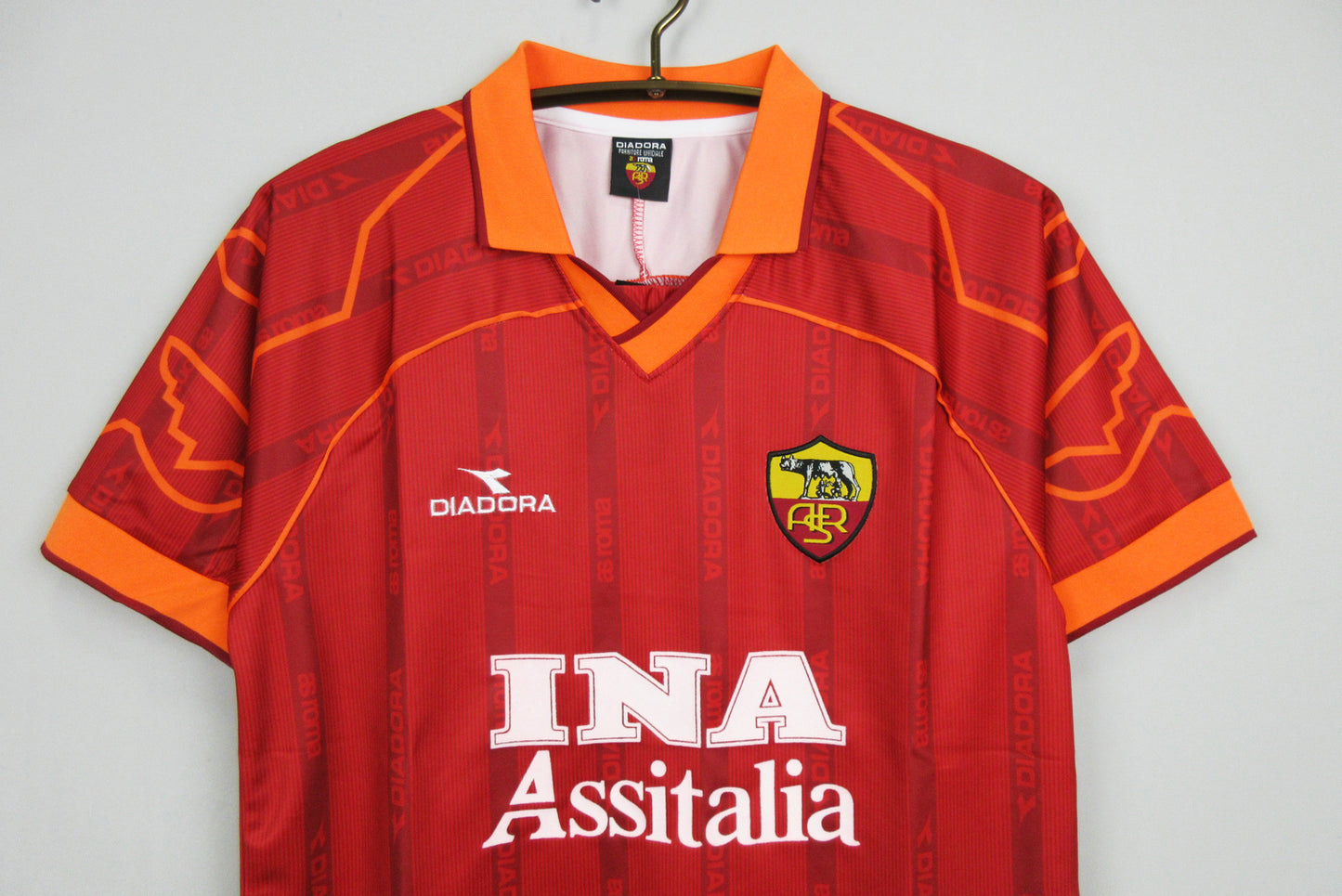 As Roma 99 . 2000 home