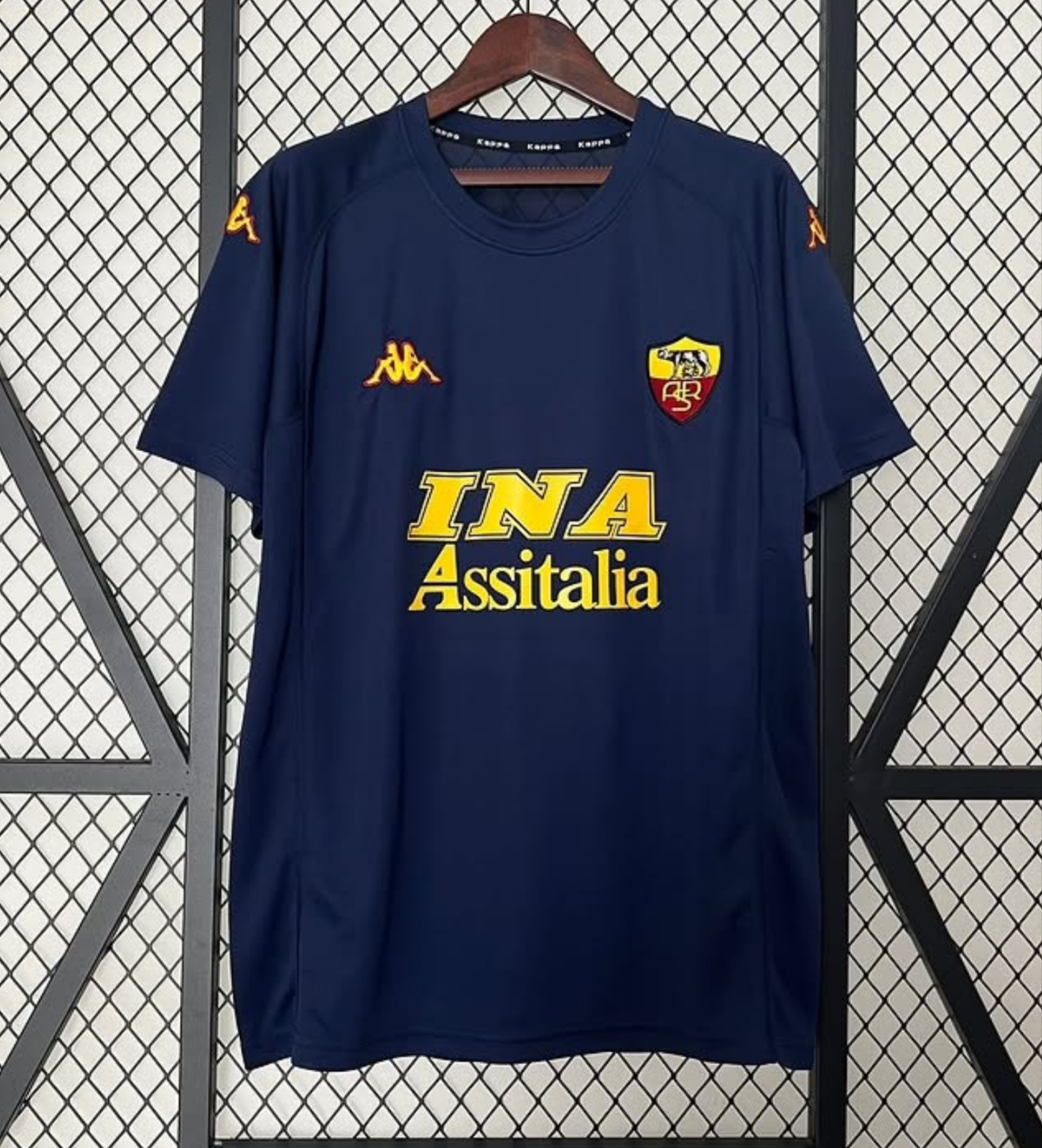 Roma 2000 away us