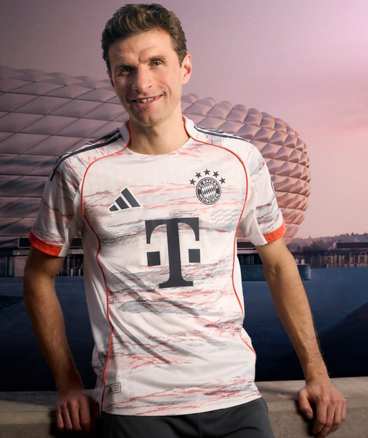 Bayer Munich 25 26 Away us Fan y player us.
