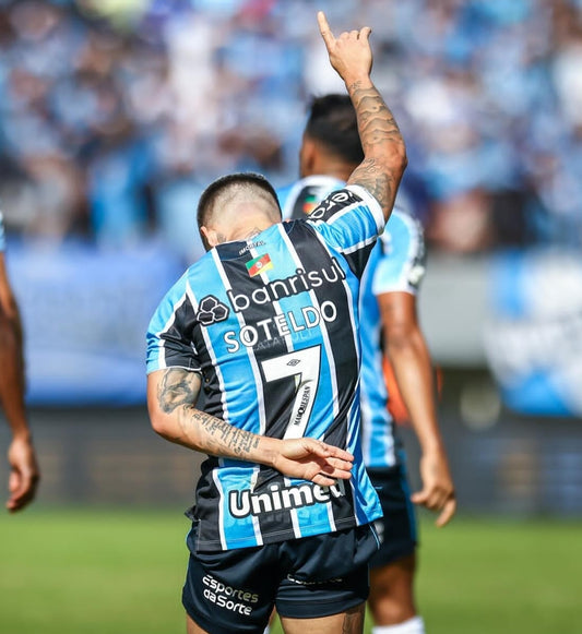 Gremio 24 home soteldo used