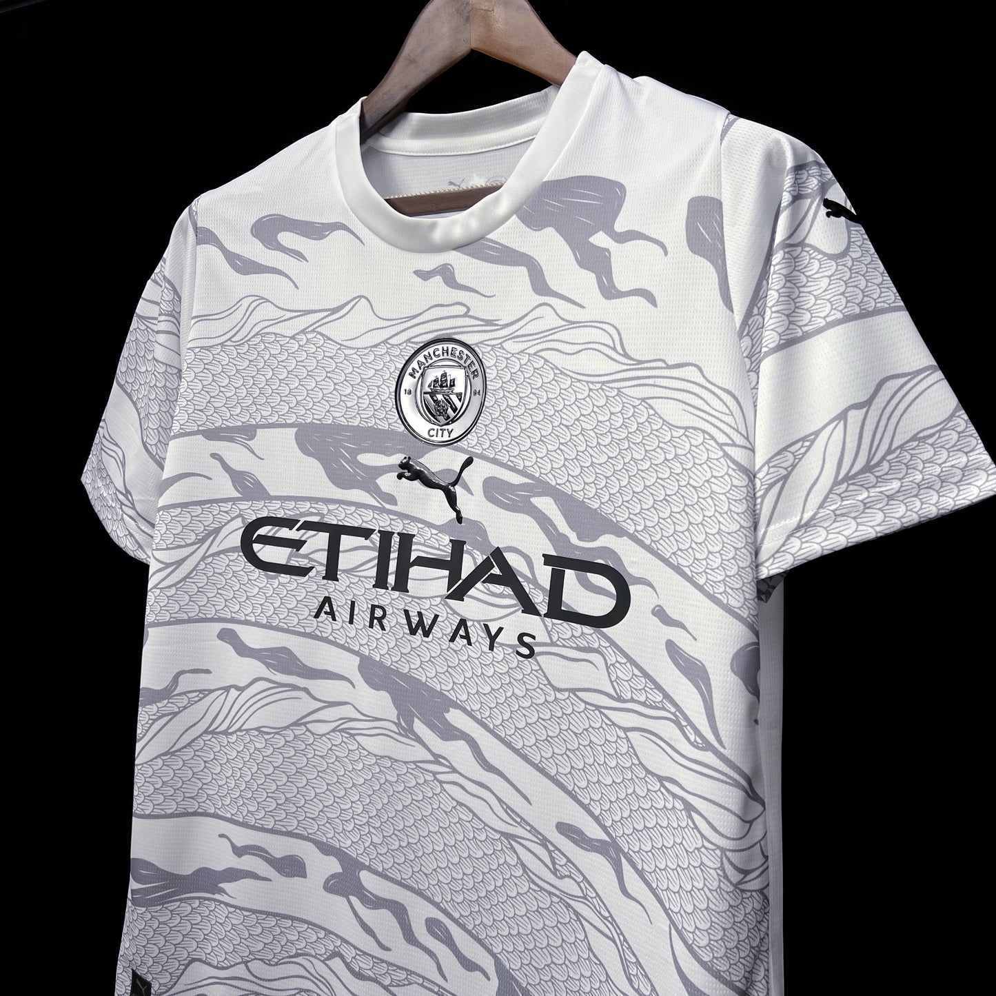 Manchester City Año Nuevo Chino 2024 fan player version used