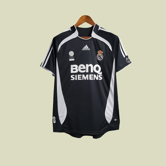 Real Madrid 06/07 Away used