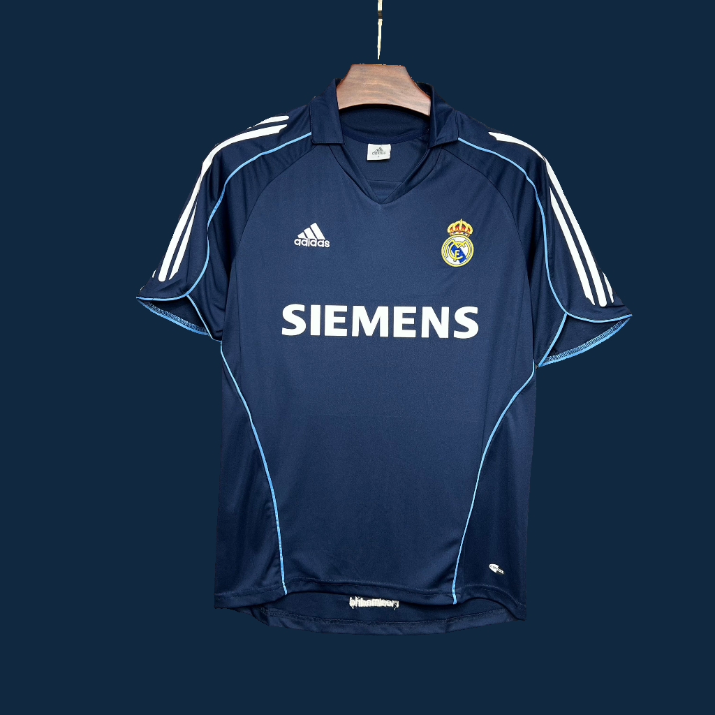 Real Madrid 05.06 away used