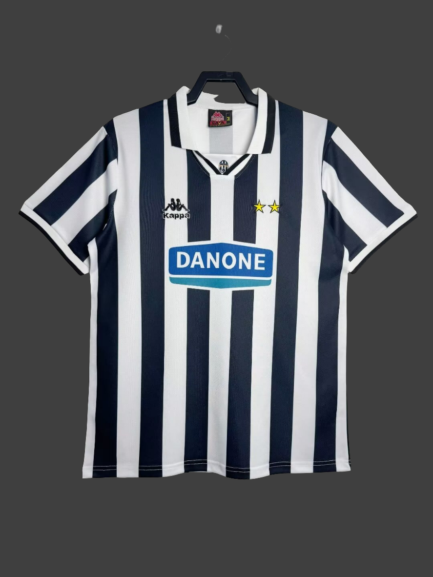 Juventus 94.95 home used