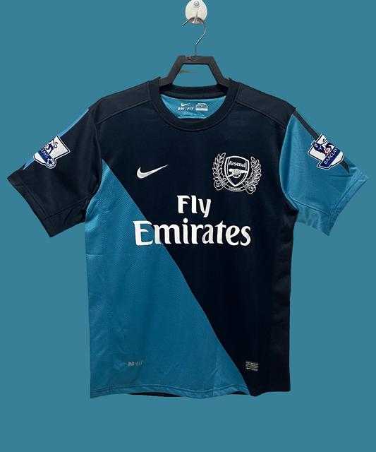 2011-12 Arsenal away used