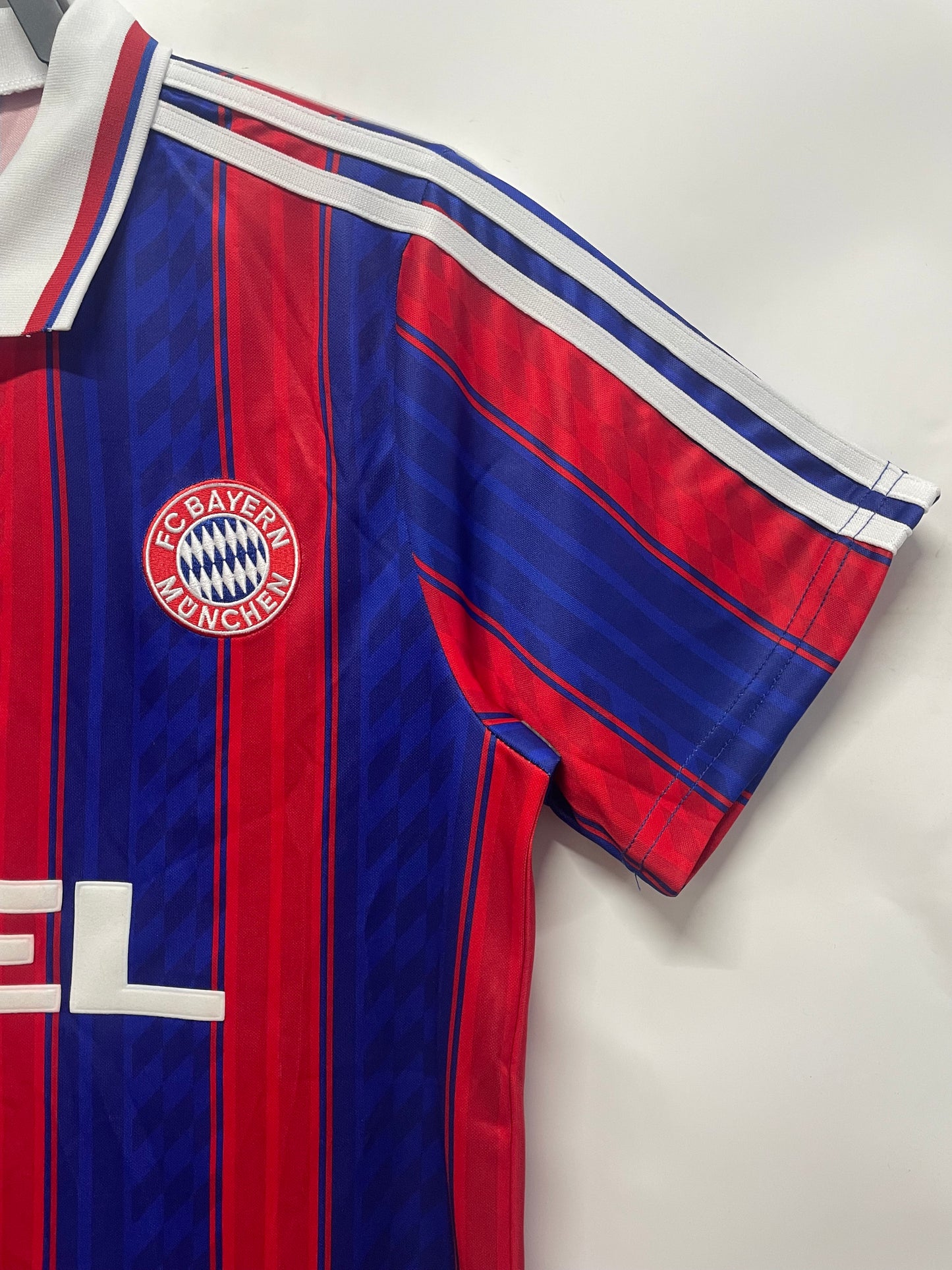 Bayer Munich 95.97 home