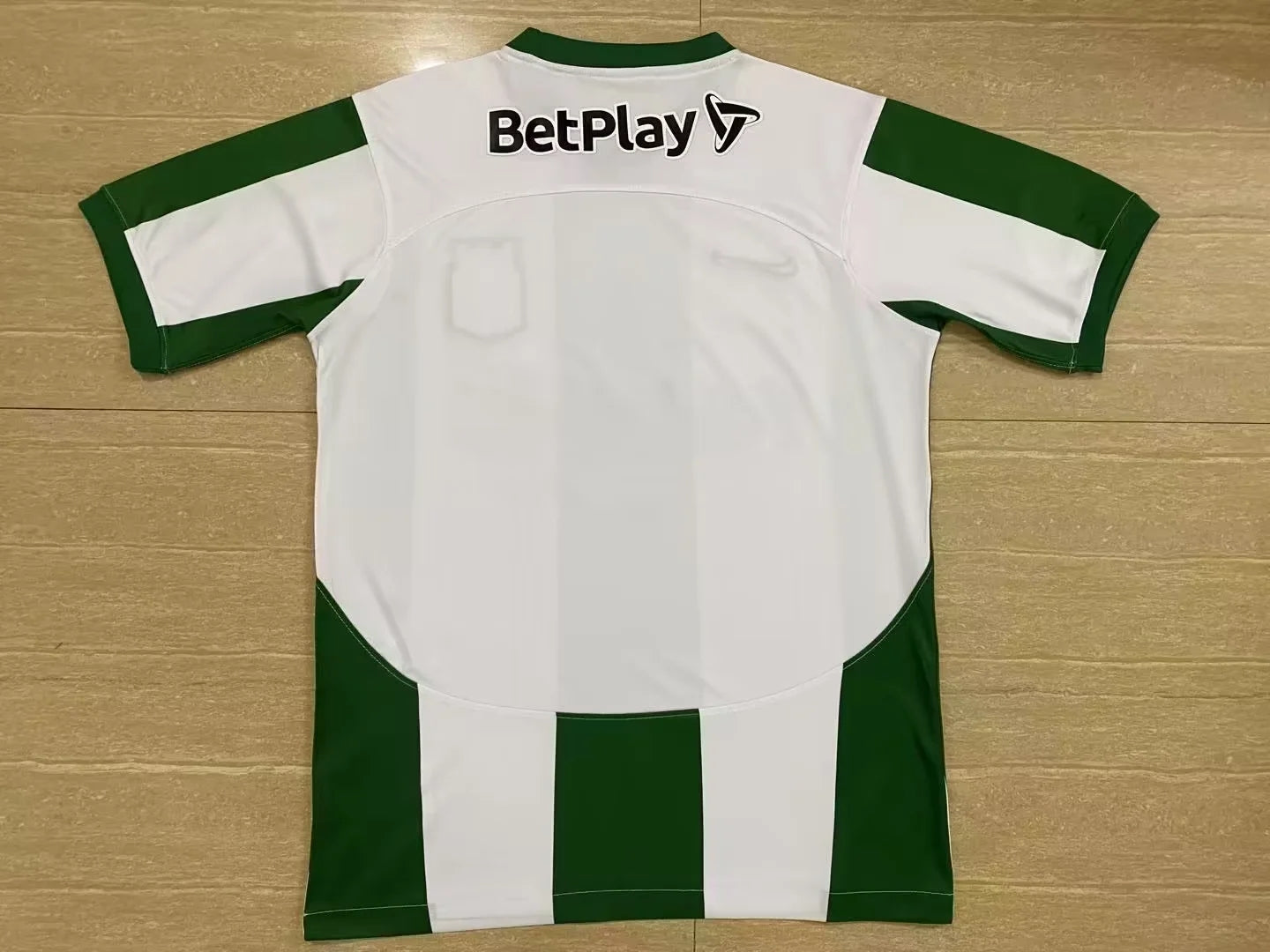 Atletico Nacional 23. 24 home player y fan.used