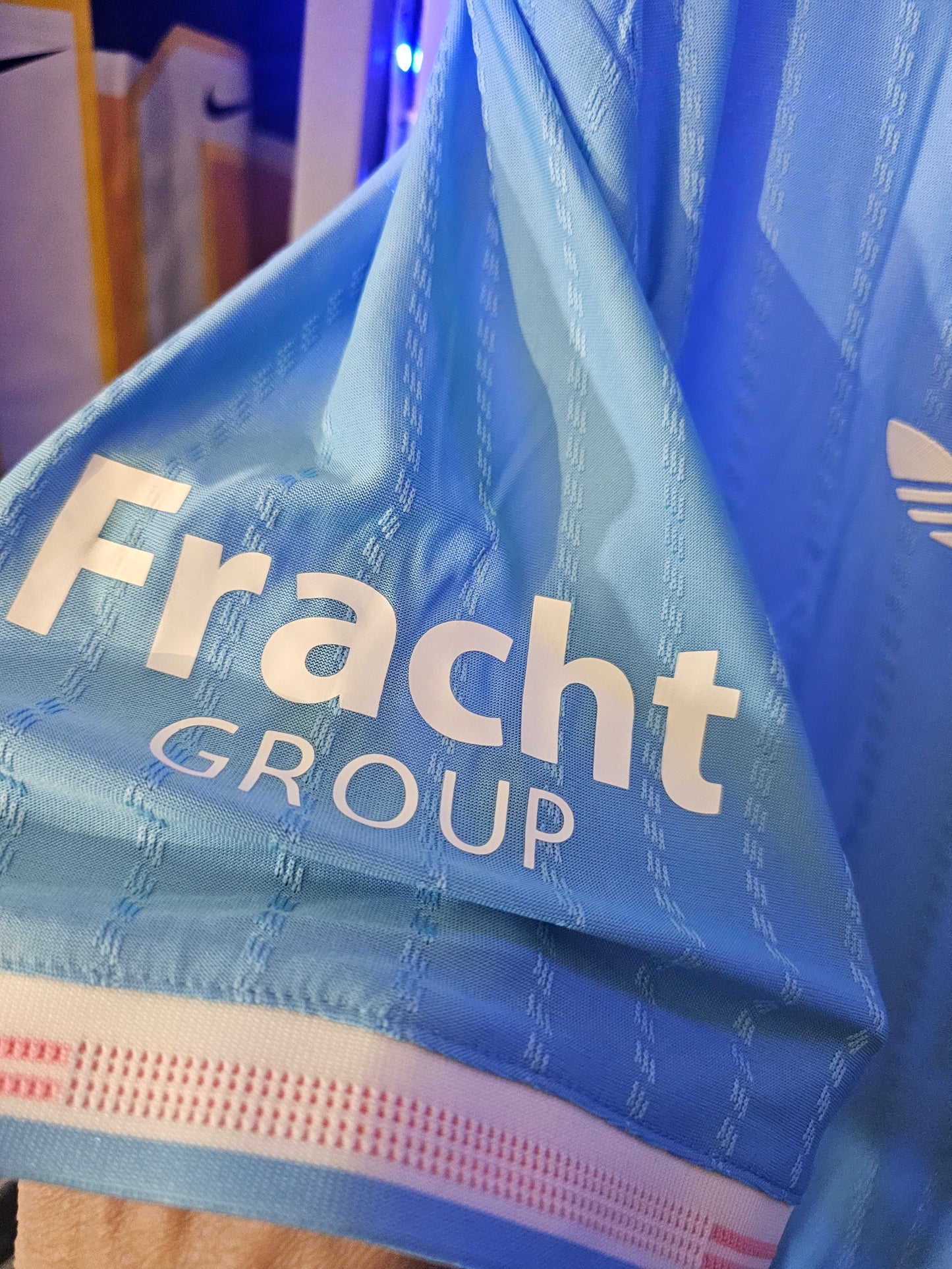 Miami Tercera player 22 inch large us. 2025