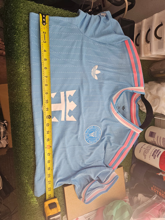 Miami Tercera player 22 inch large us. 2025