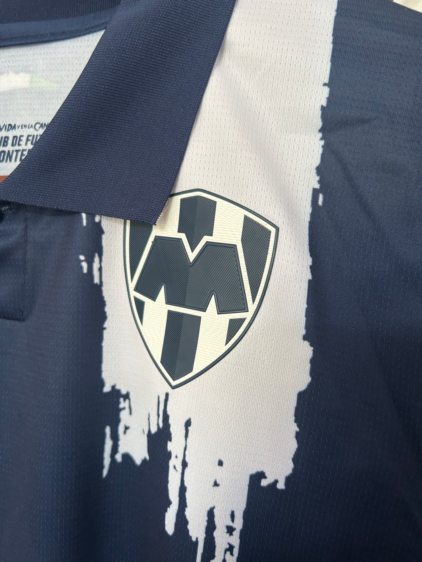 Monterrey  25 home us