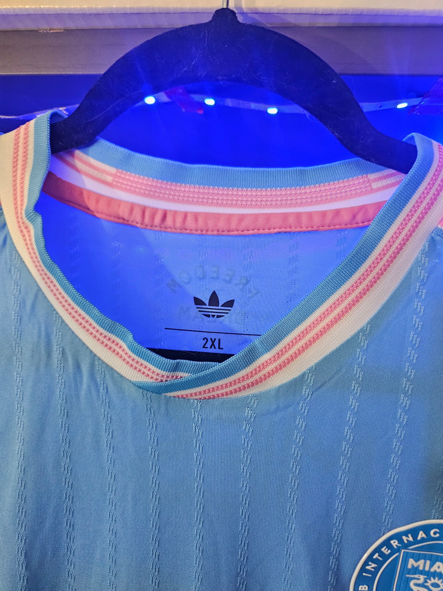 Miami Tercera player 22 inch large us. 2025