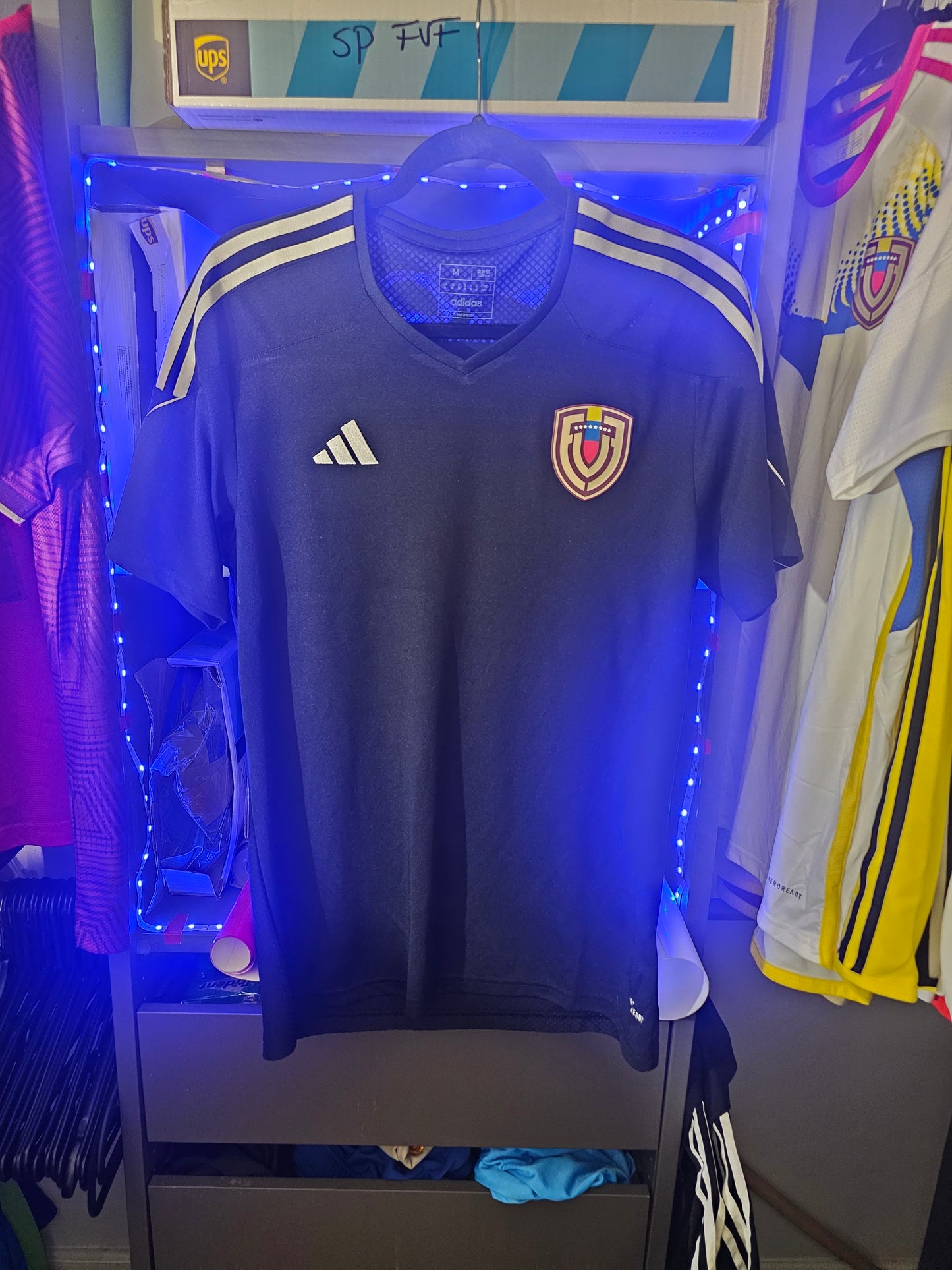 Venezuela training negra 25 26 autentica us