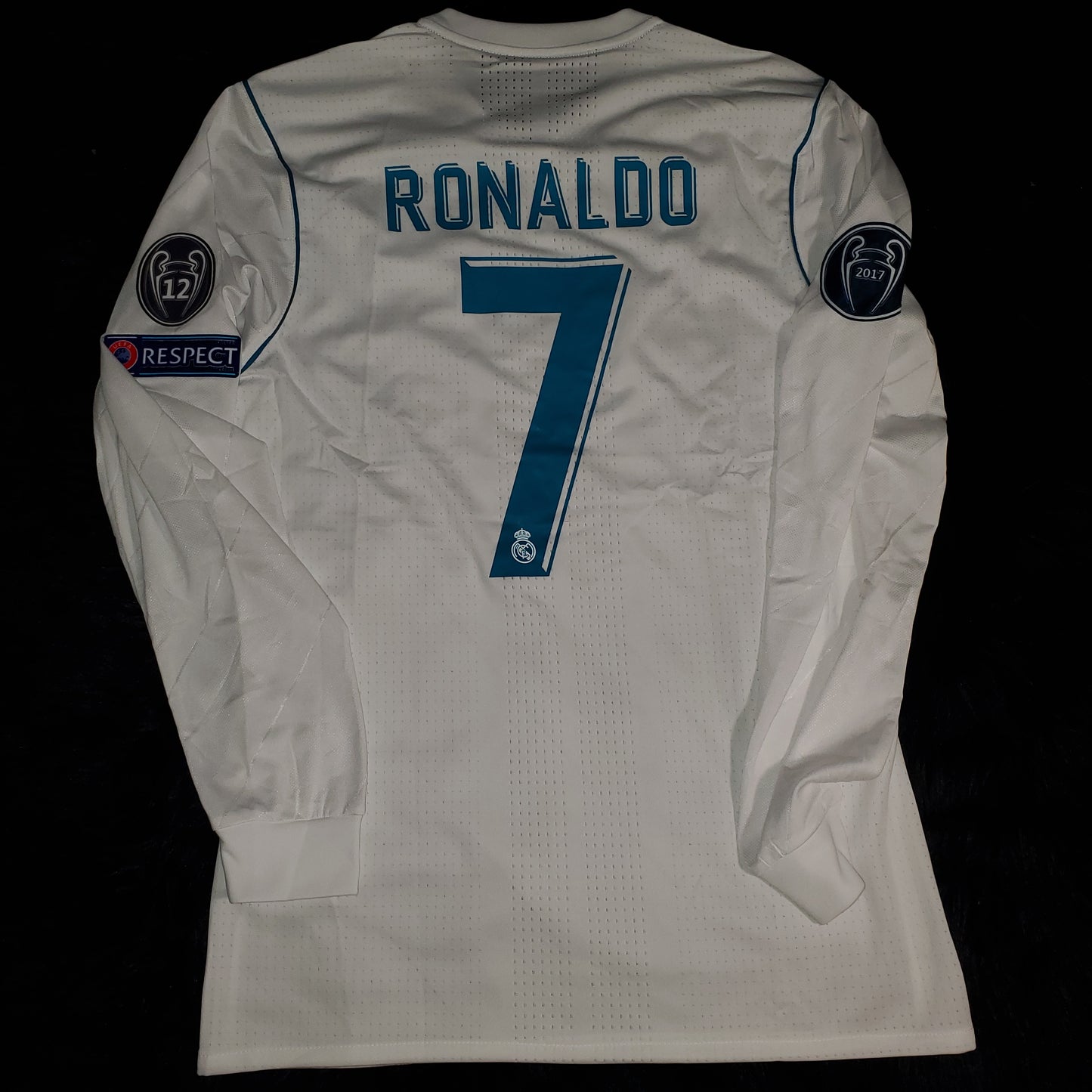 Real Madrid home long sleeve 2018 final Uefa Champions  Retro manga larga used