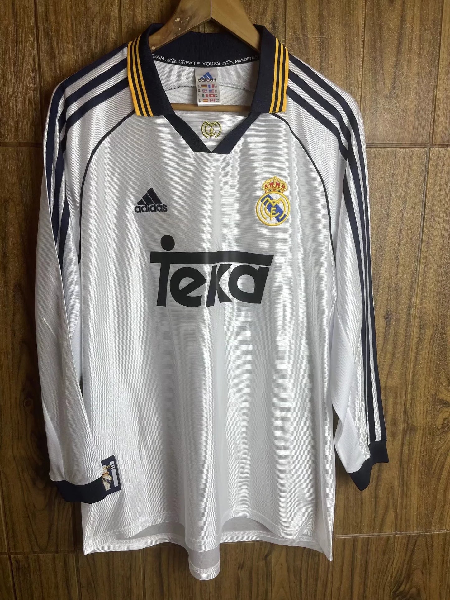 Real Madrid 2000 home long sleeve manga larga used