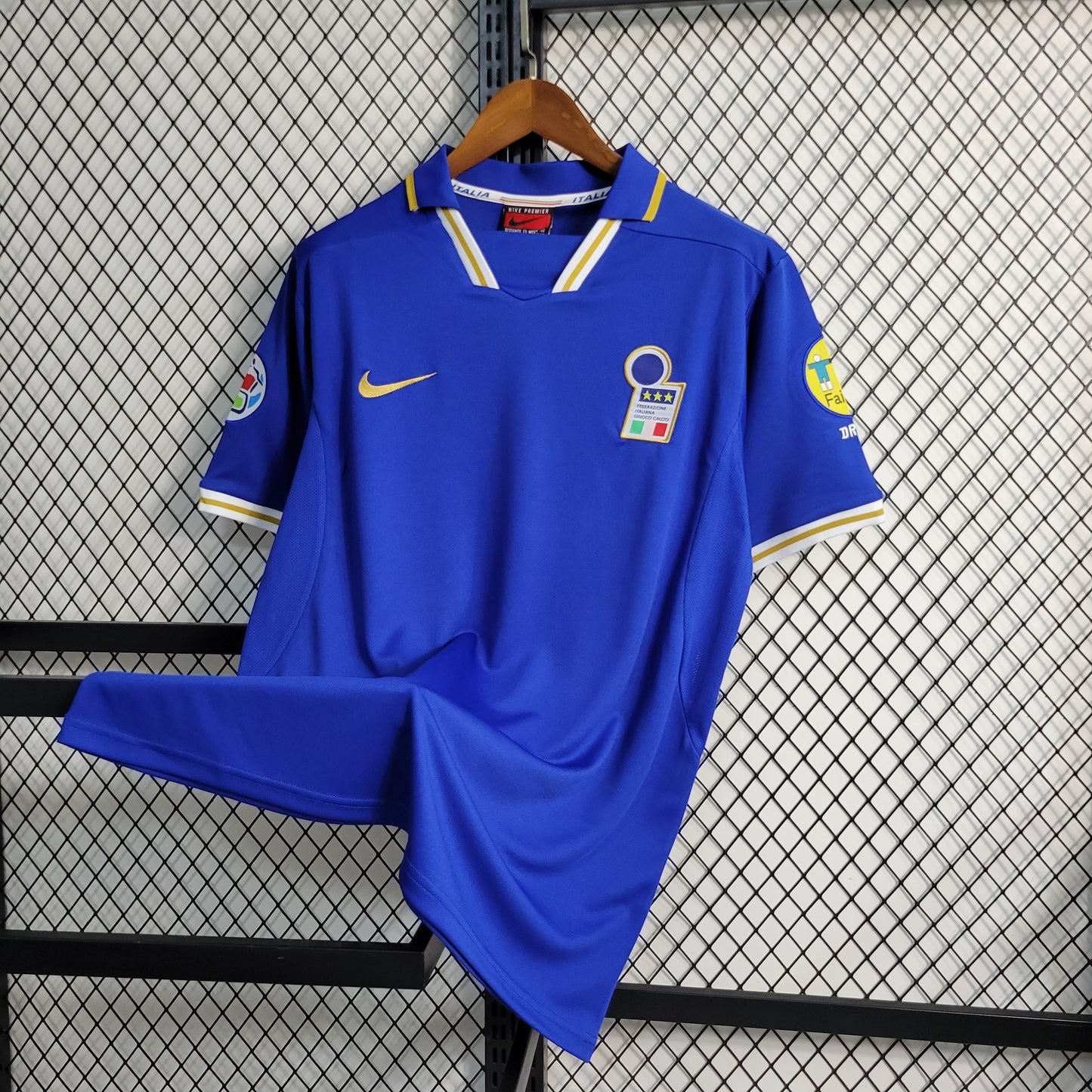 Italia 1996 Home